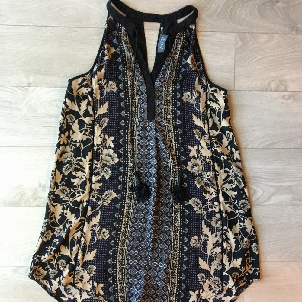 ASTR Tassle Sleeveless Shift Dress Floral Mosaic